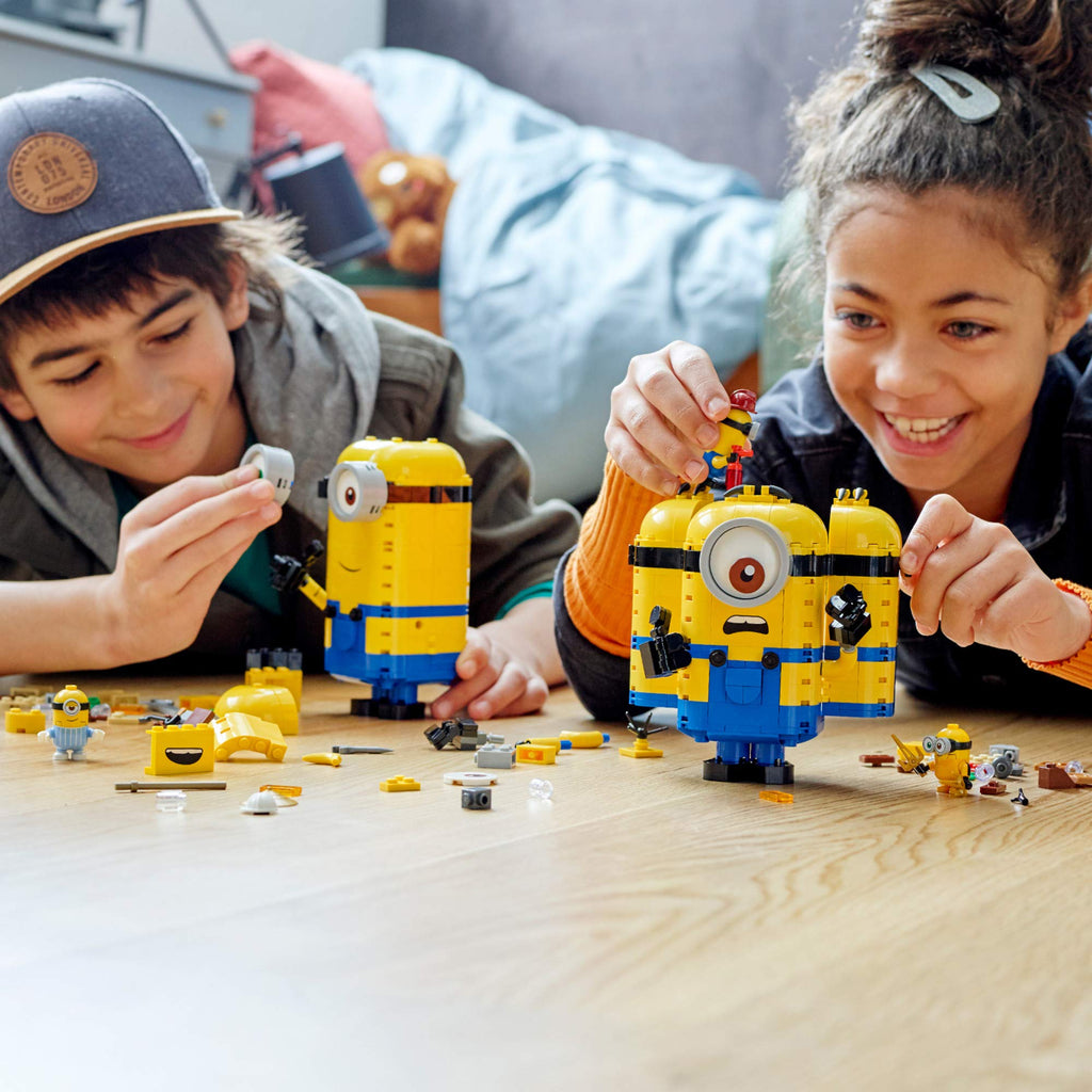LEGO Minions: Brick-Built Minions and Their Lair (75551) Building Kit for Kids, Great Birthday Present for Kids Who Love Minion Toys and Kevin, Bob and Stuart Minion Characters, New 2020 (876 Pieces)